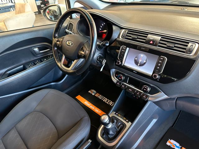 Kia Rio Dream Team *Kamera*Lenkradheizung*