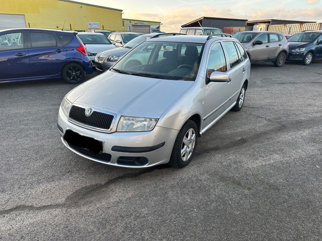 Skoda Fabia Combi Extra 1,4L*Klima*Alu*elektr.Fenster*