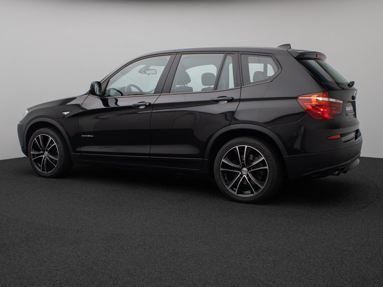 Fahrzeugabbildung BMW X3 xD20d Navi Sitzhzg PDC Tempomat 8Fach