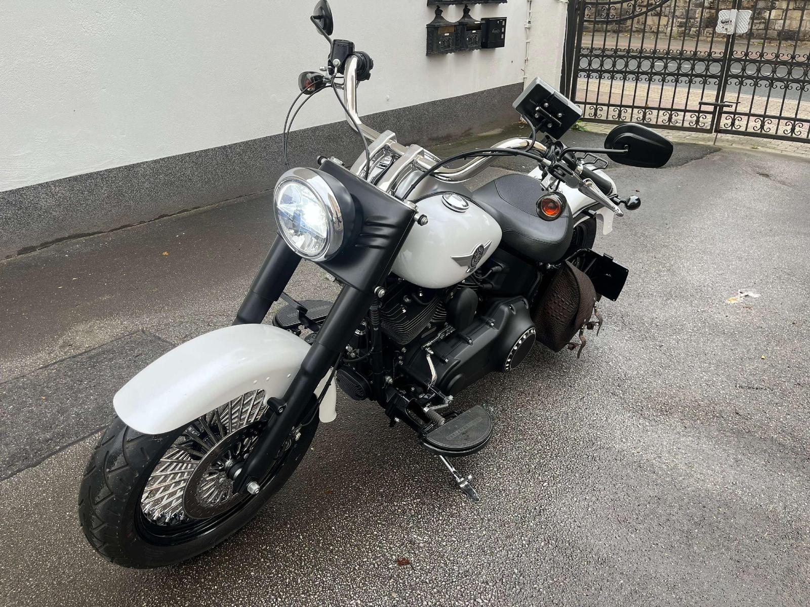 Harley-Davidson Fat Boy Special 5HD 1.Hand Navi FINANZ.AB 149,-