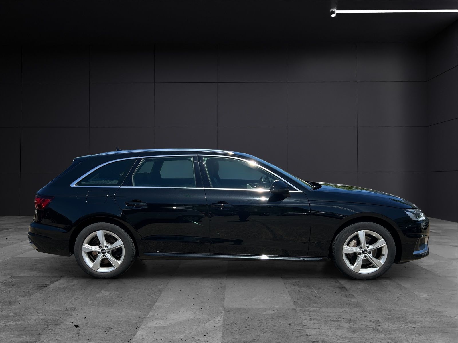Fahrzeugabbildung Audi A4 Avant 40 TDI advanced quattro S-tronic LED AH