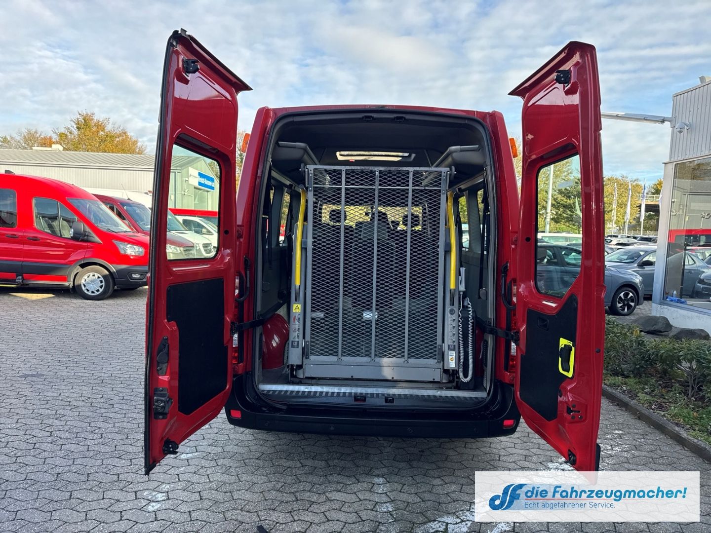 Fahrzeugabbildung Opel Movano PDC BT el.SP ABS Berganfahrass. *8078