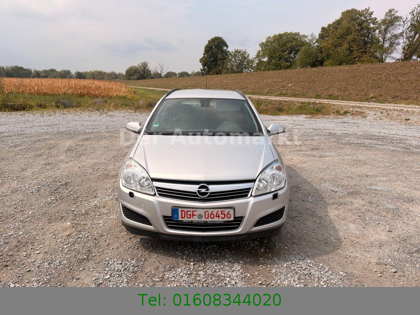 Opel Astra 2009 — photo 8
