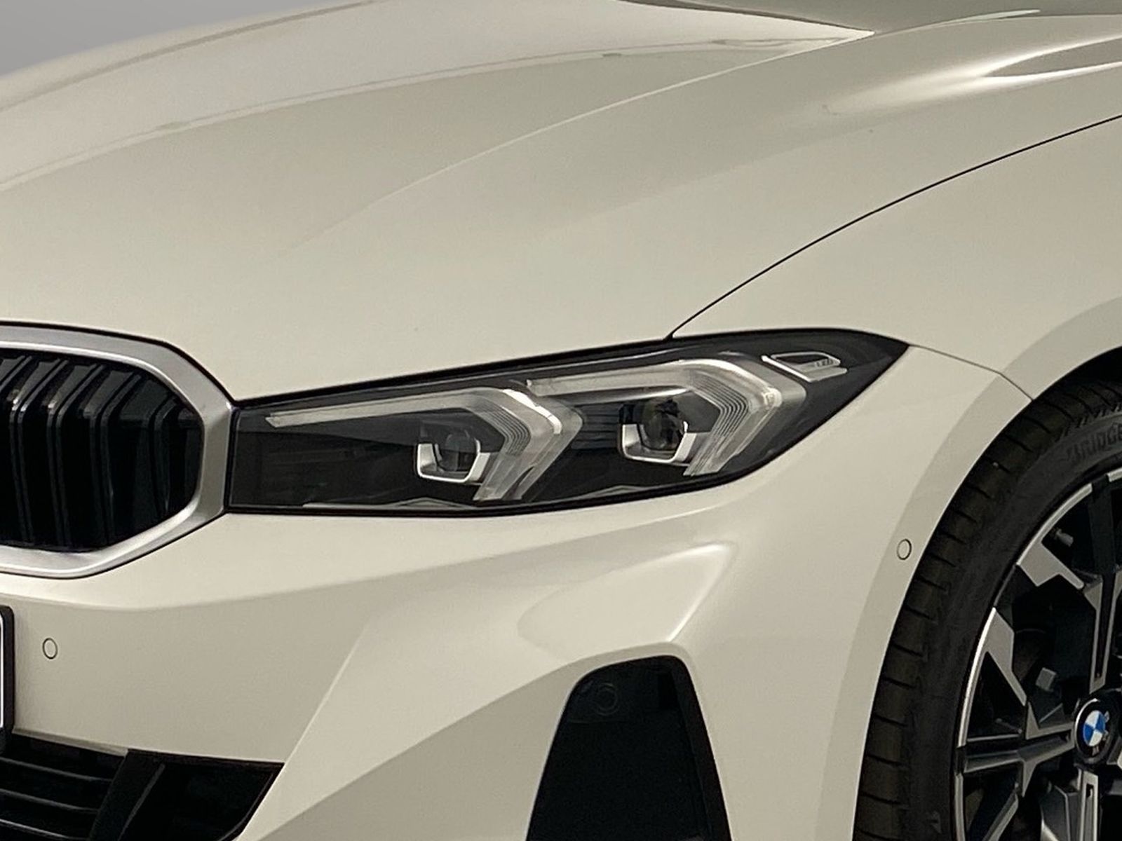 BMW 320 - Bild 7