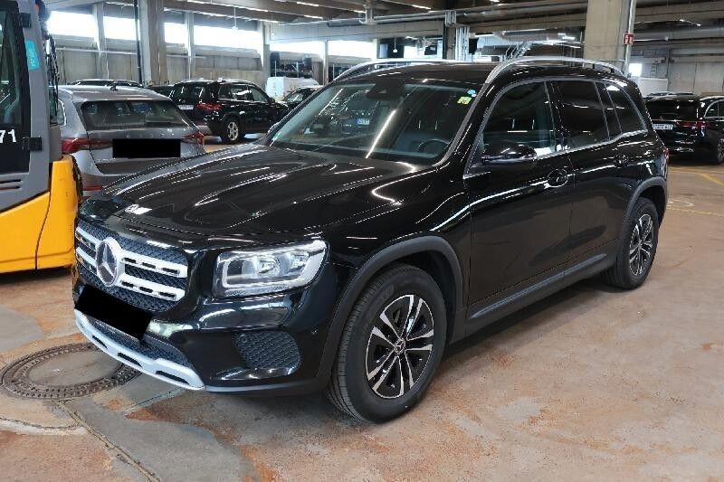 Mercedes-Benz GLB 180