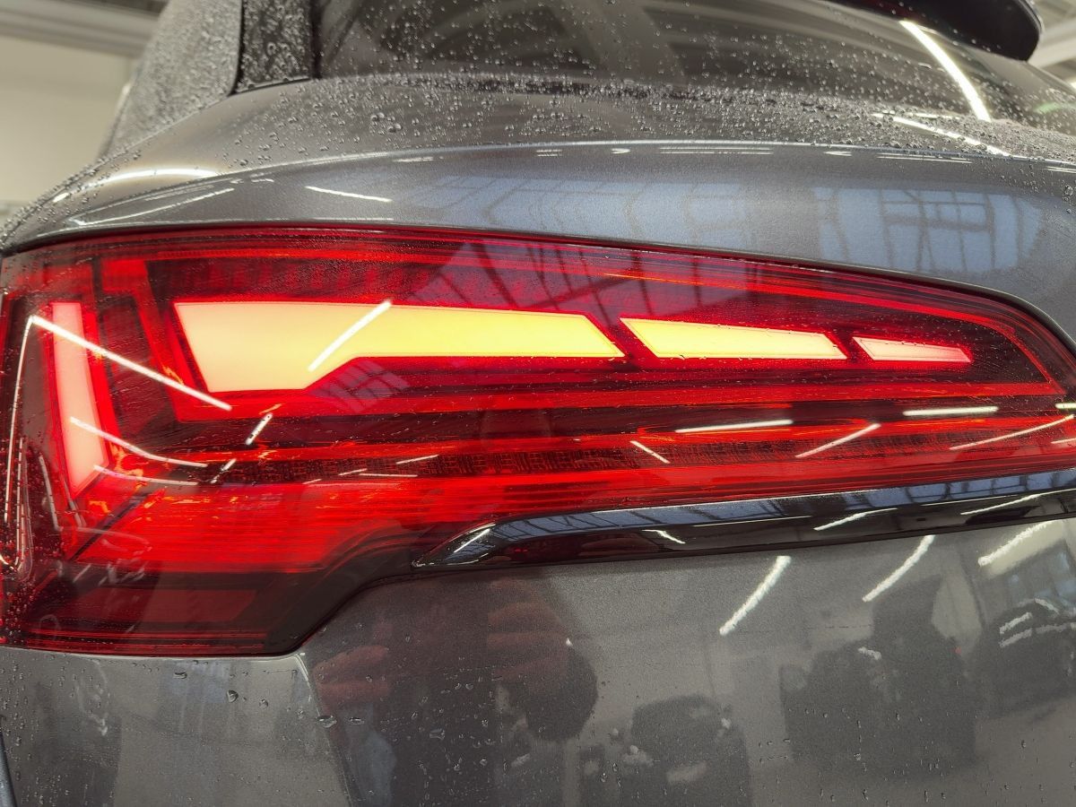 Audi SQ5 - Bild 14