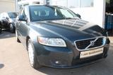 Volvo V50 Kombi 2.0 D Momentum *TÜV-NEU* - Volvo V50: Allradantrieb