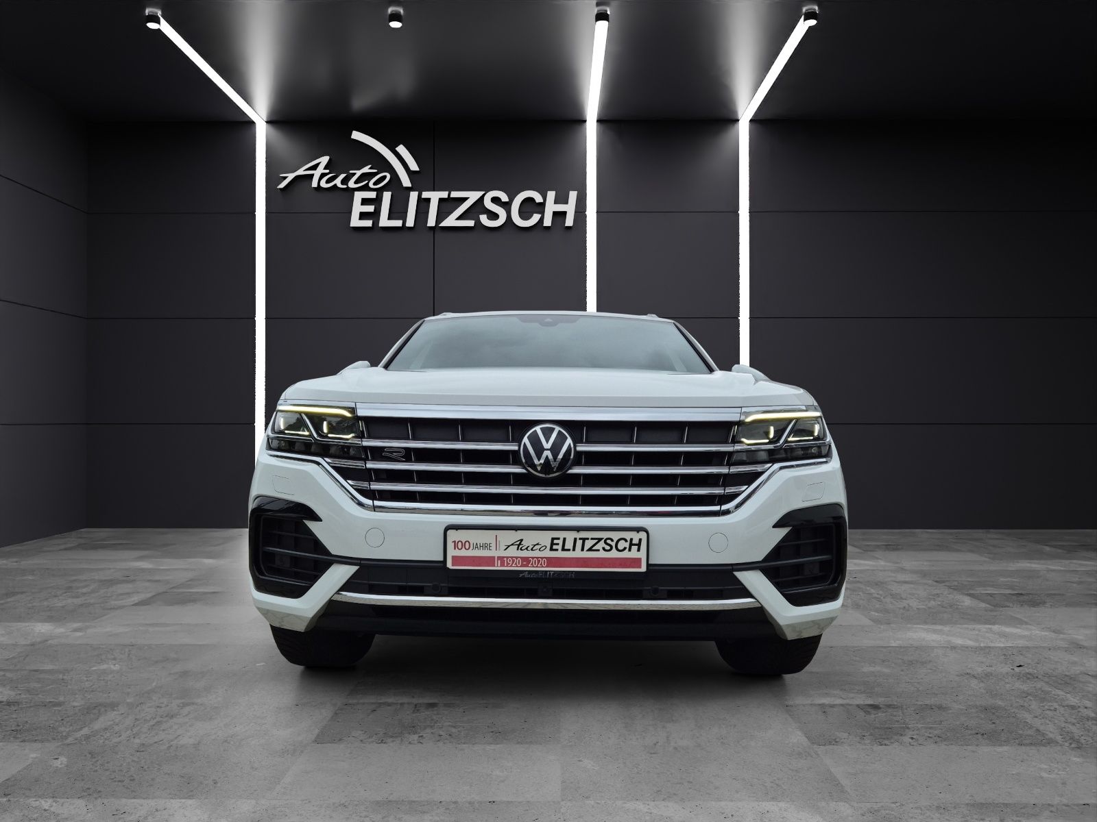 Fahrzeugabbildung Volkswagen Touareg TDI R-Line 4M Matrix Luft Navi Pano Lede