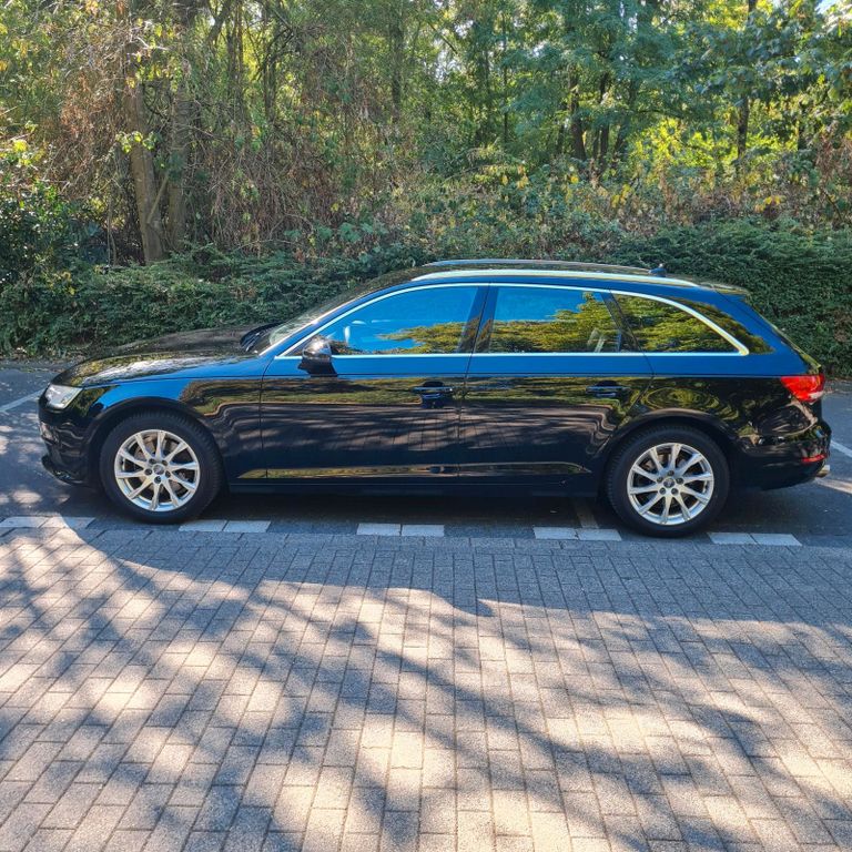 Image of Audi A4
