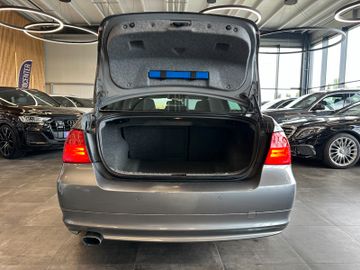 MYAUTOCENTER – Gebraucht- und Jahreswagen mit Werkstattservice in Pfaffenhofen BMW 318 *Klima*TÜV1027*KLIMA*PDC*