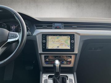 Volkswagen Passat Variant - 12
