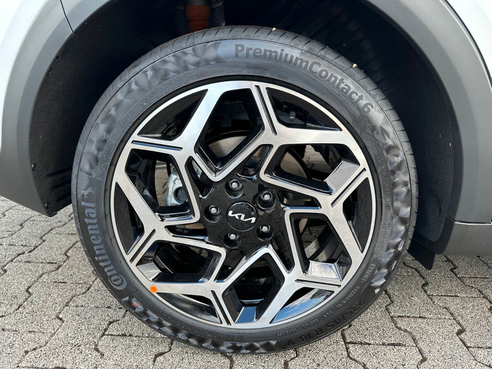 Fahrzeugabbildung Kia XCeed 1.5 T-GDI DCT GT-line Lederpaket