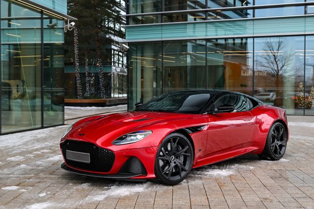 ASTON MARTIN DBS