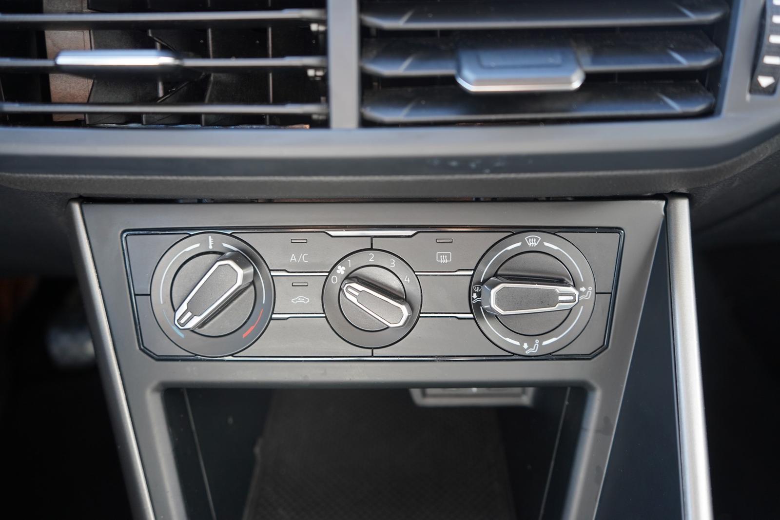Volkswagen Polo 1.0 Comfortline Klima Bluetooth USB PDC DAB, миниатюра 18