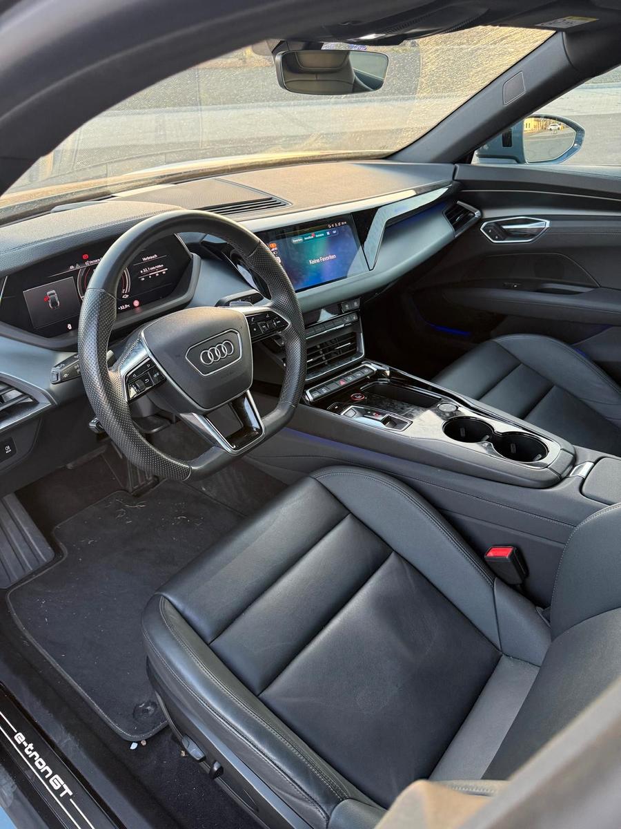 Audi e-tron GT