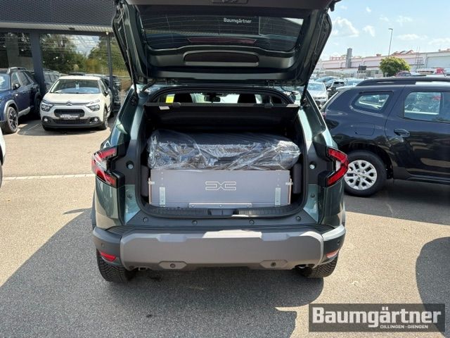 Fahrzeugabbildung Dacia Duster Journey TCe 130 InNature Sleep Pack/City- - mit KI generiert/bearbeitet