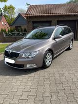 Skoda Superb 1.6 TDI GreenLine Combi GreenLine - Skoda Superb: Greenline