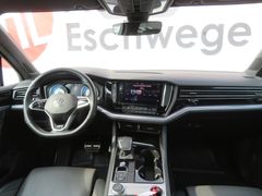 VW Touareg 3.0 TDI R-Line 4M Matrix Leder Ahk Black VW Touareg 3.0 TDI R-Line 4M Matrix Leder Ahk Black