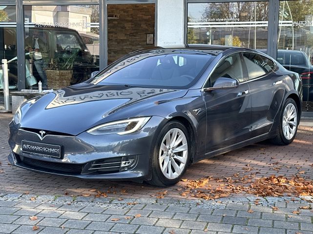 Tesla Model S Long Range Plus Autopilot Raven Panorama