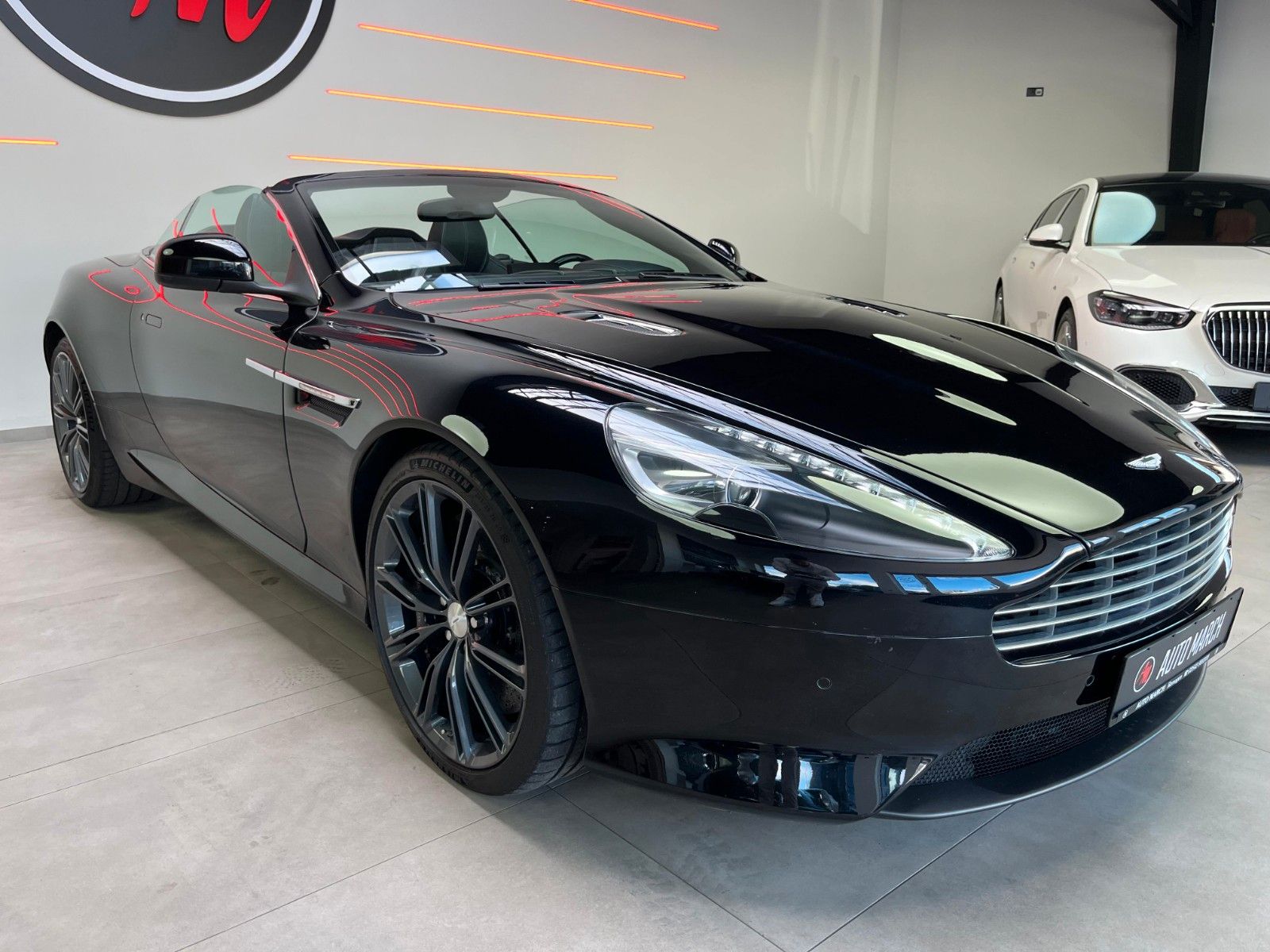 Fahrzeugabbildung Aston Martin DB9 / Virage Volante V12*Carbon-Ceramic-Brakes*