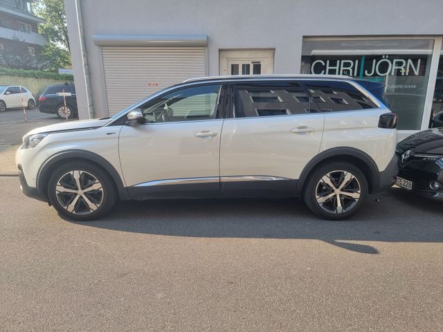 Peugeot 5008 BlueHDi 180 EST8 GT MOTORSCHADEN