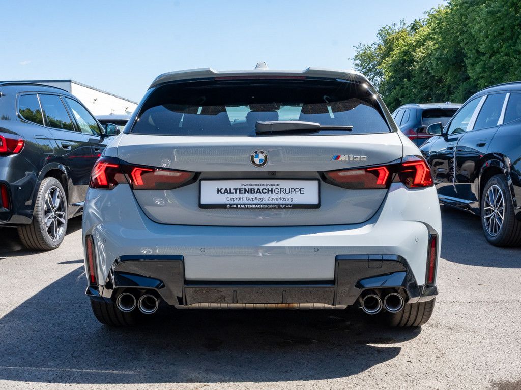 BMW 135 xDrive M Technik Paket II LED NAVI H K SHZ foto 5
