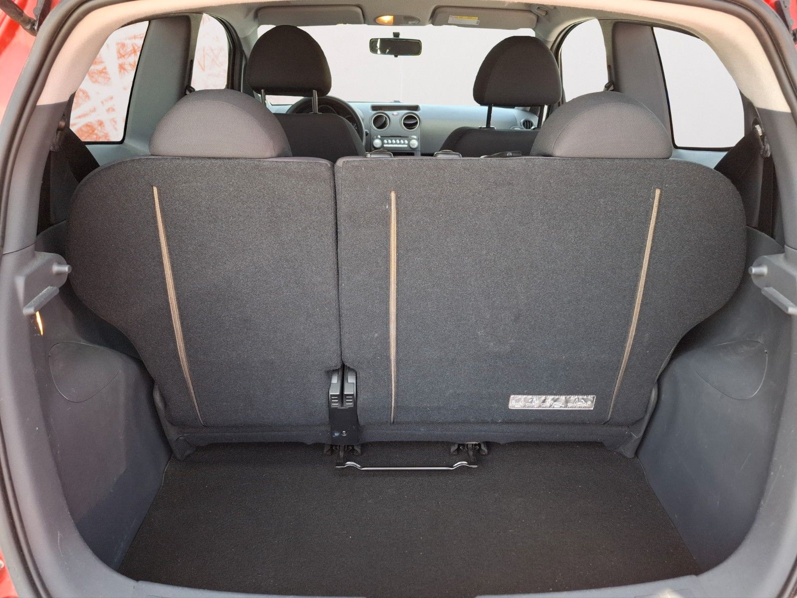 Fahrzeugabbildung Mitsubishi Colt CZ3 Lim. 3-trg. 1.1 ! 1te Hand ! TÜV 05/27
