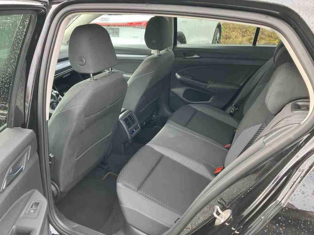 Volkswagen Golf VIII 1.5 TSI ACTIVE*LED*STHZG*KAMERA*PDC*SH, миниатюра 7