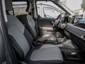 Ford Tourneo Courier 1.0 Titanium Fahrassistenz-Paket