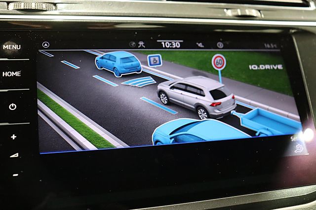 Tiguan Life 1.4 eHybrid TravelAssist AHK Navi Ka