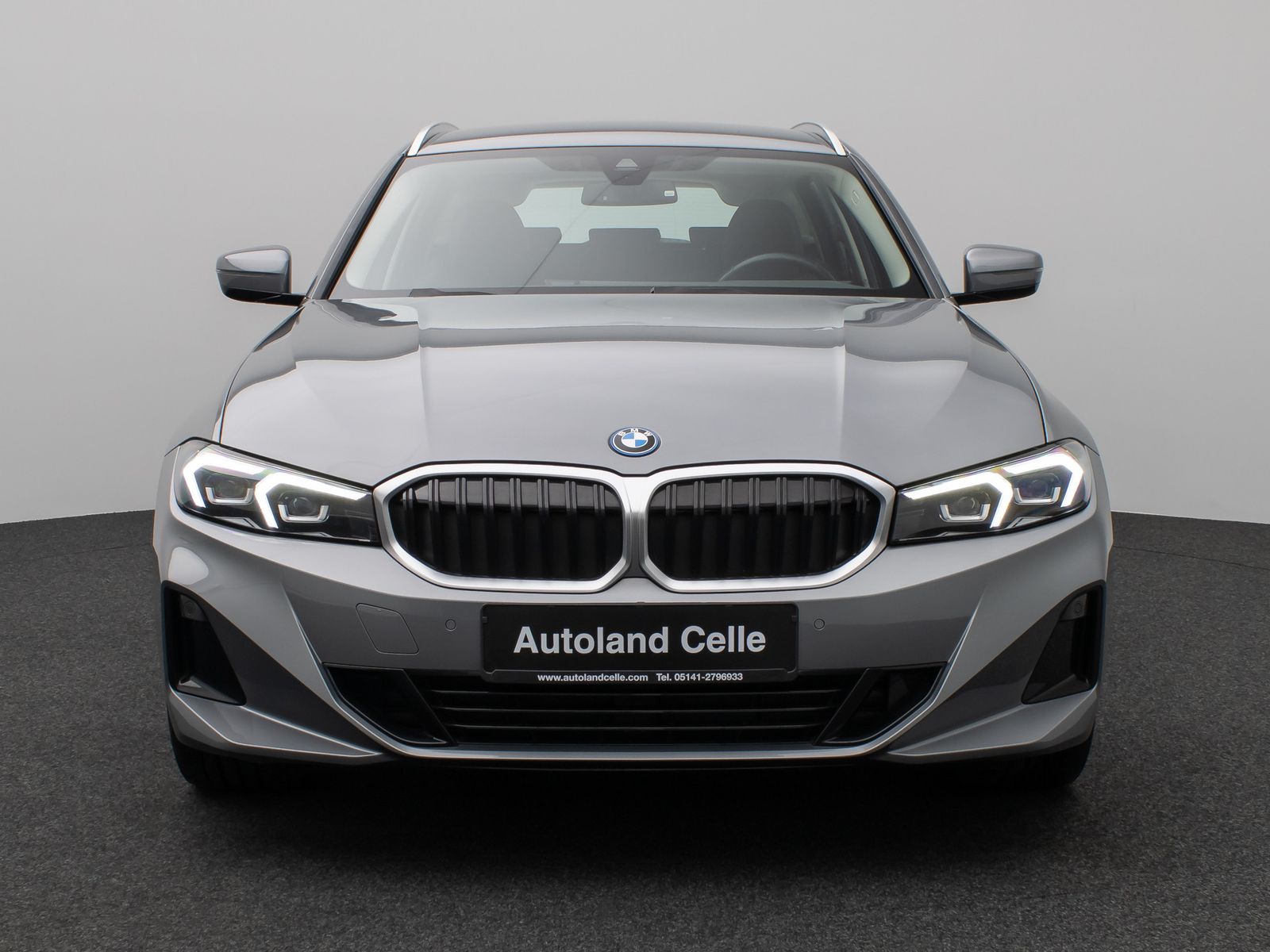 Fahrzeugabbildung BMW 320e Kamera DAB HiFi Sport Leder WidscreenDispl