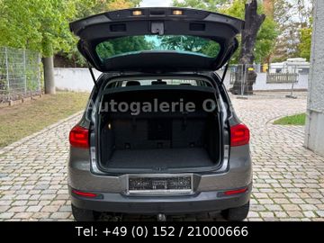 Volkswagen Tiguan - 10