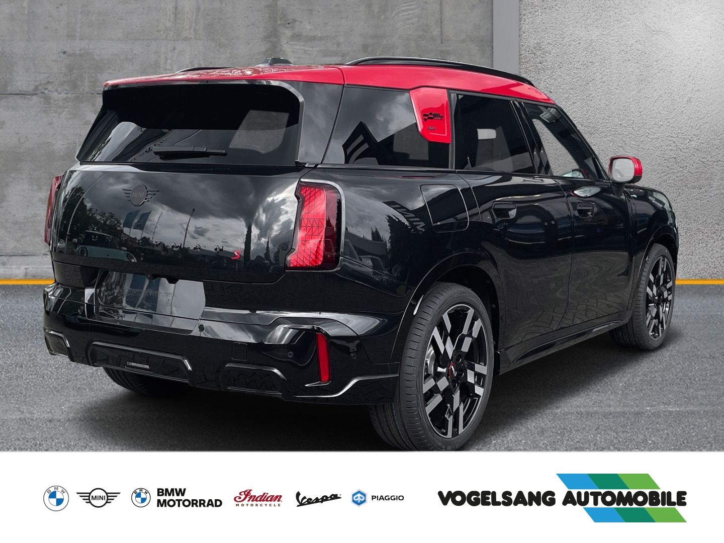 Fahrzeugabbildung MINI Countryman S ALL4 (Allrad) - Paket L - JCW-Trim