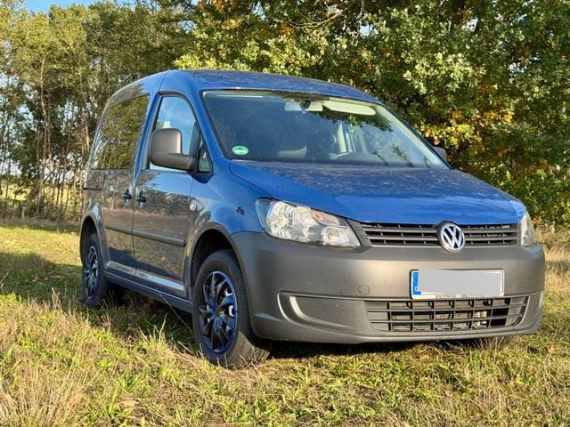 Volkswagen Caddy 1,6TDI 75kW  EZ 2012 