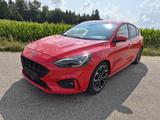 Ford Focus 2,0 D 150PS ST-Line AHK B&O Matrix LED - Ford Focus: ST Ps