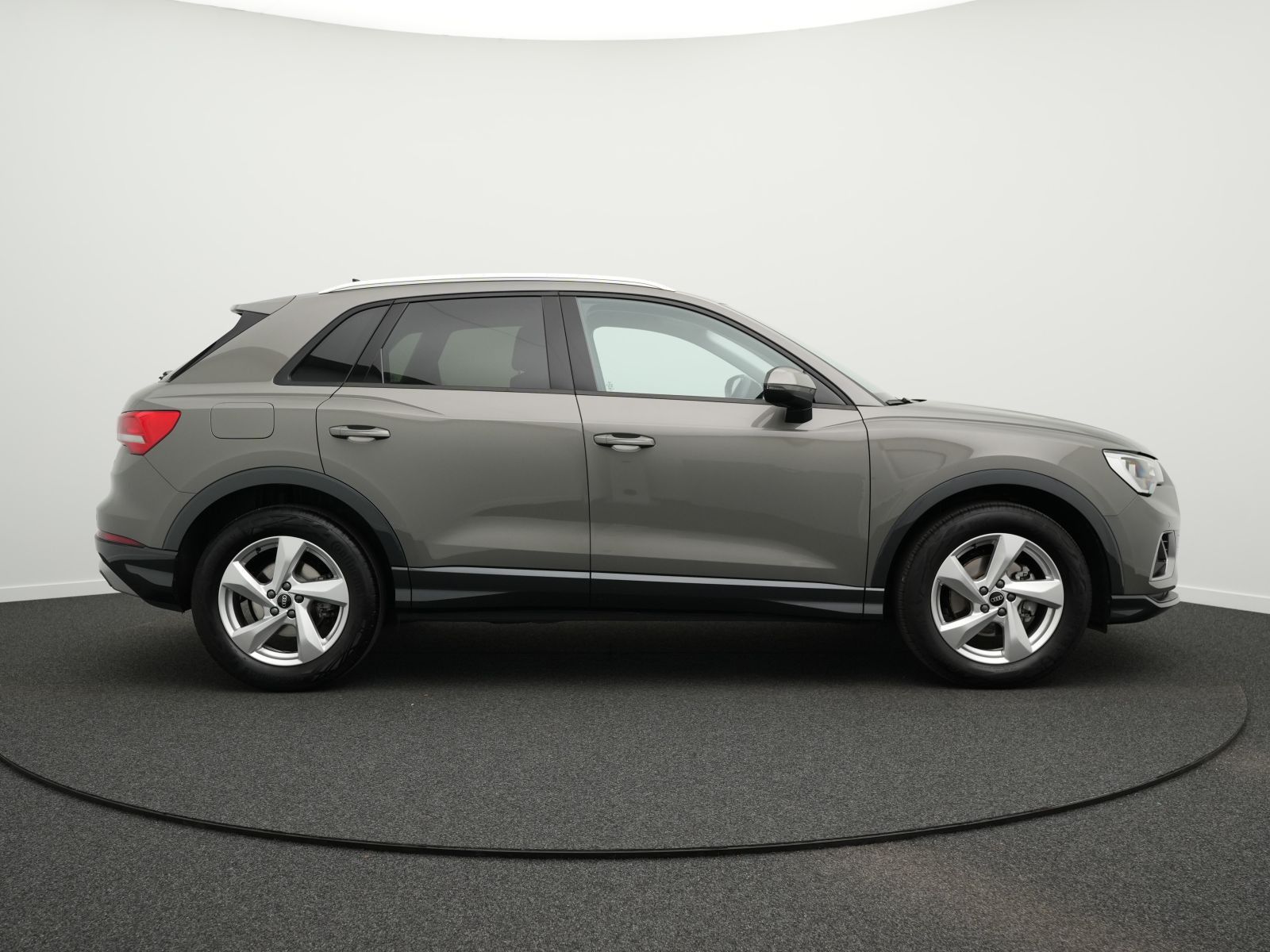 Audi Q3 - Bild 16