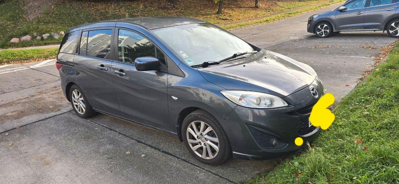 Mazda 2 2012 — interior
