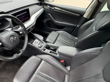 Skoda Octavia - 3