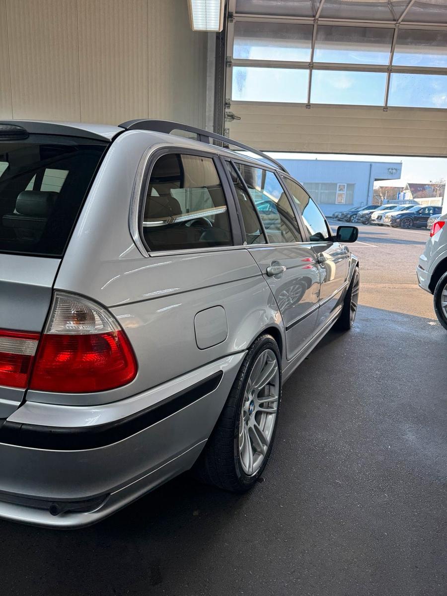 BMW 320 2004 — photo 7