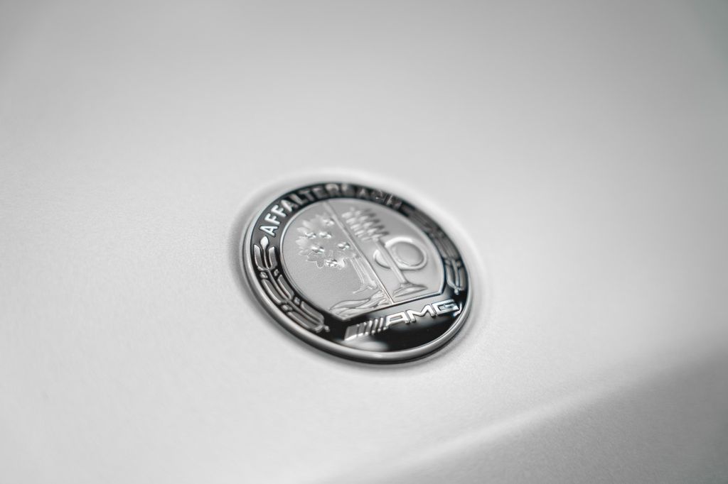 G 63 AMG BRABUS MAGNO GREY/BLACK CARBON - Bild 10