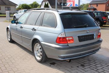 BMW 318 - 4