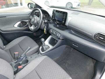 Toyota Yaris - 8