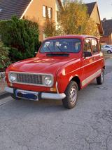 Renault R4 - Renault R 4 mit Benzin-Antrieb