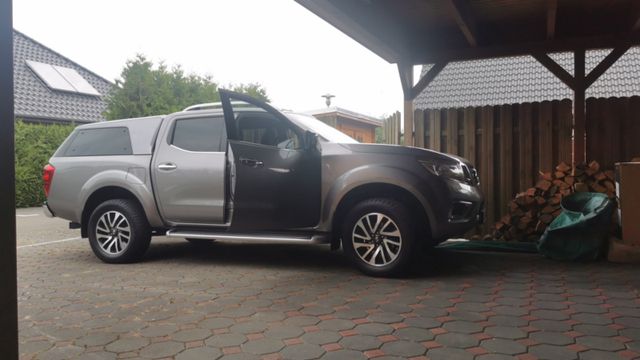 Nissan Navara 300 NP Tekna mit Hartop 