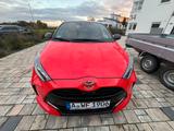 Toyota Yaris 1.5 Super Zustand, Erste Hand - Toyota Yaris mit Benzin-Antrieb: Limousine, Automatik