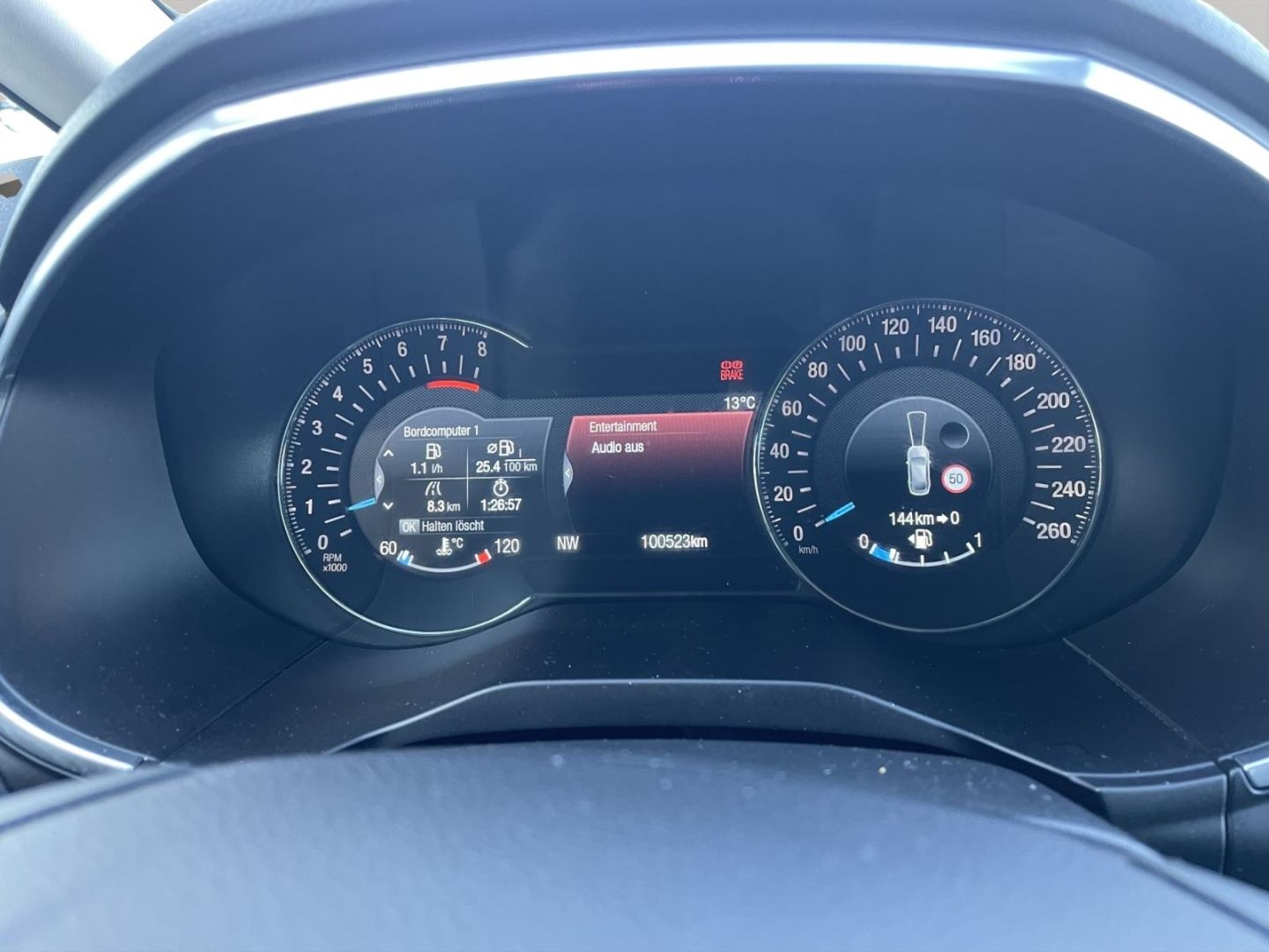 Fahrzeugabbildung Ford S-Max Titanium Navi El. Heckklappe Apple CarPlay