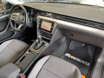 Volkswagen Passat Variant *LED*AHK*ACC*3ZONEN*1HAND*