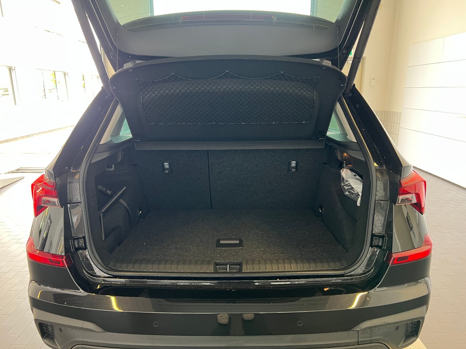 Fahrzeugabbildung SKODA Kamiq DRIVE 1,0 TSI DSG *Matrix LED, Smart Link,