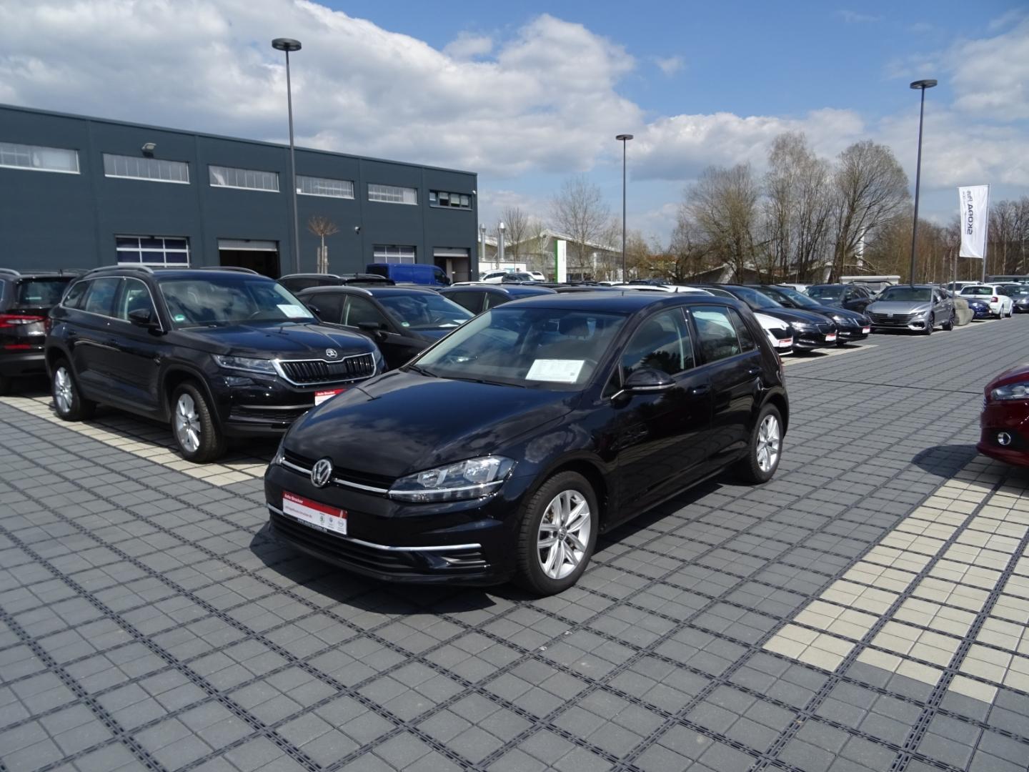 Volkswagen Golf VII Comfortline 2.0 TDI Alu Navi PDC ACC