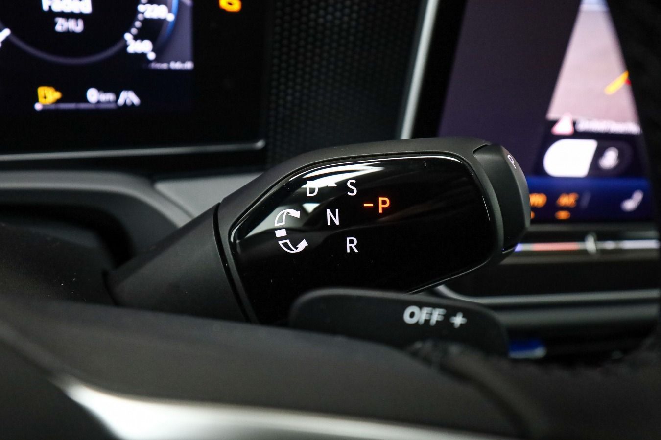 Volkswagen Passat - Bild 15